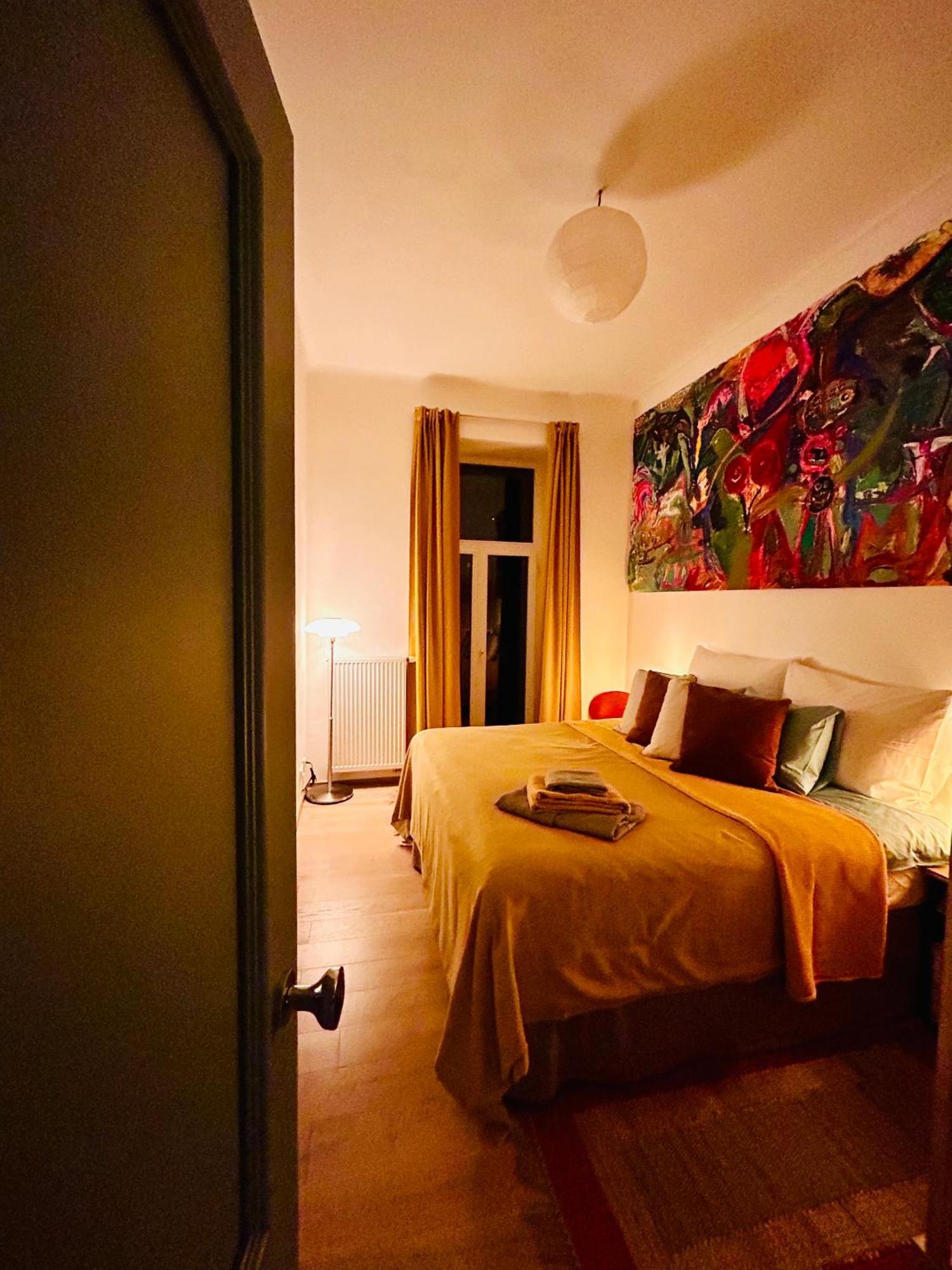 Green Balcony & King Size Bed Praga Zewnętrze zdjęcie