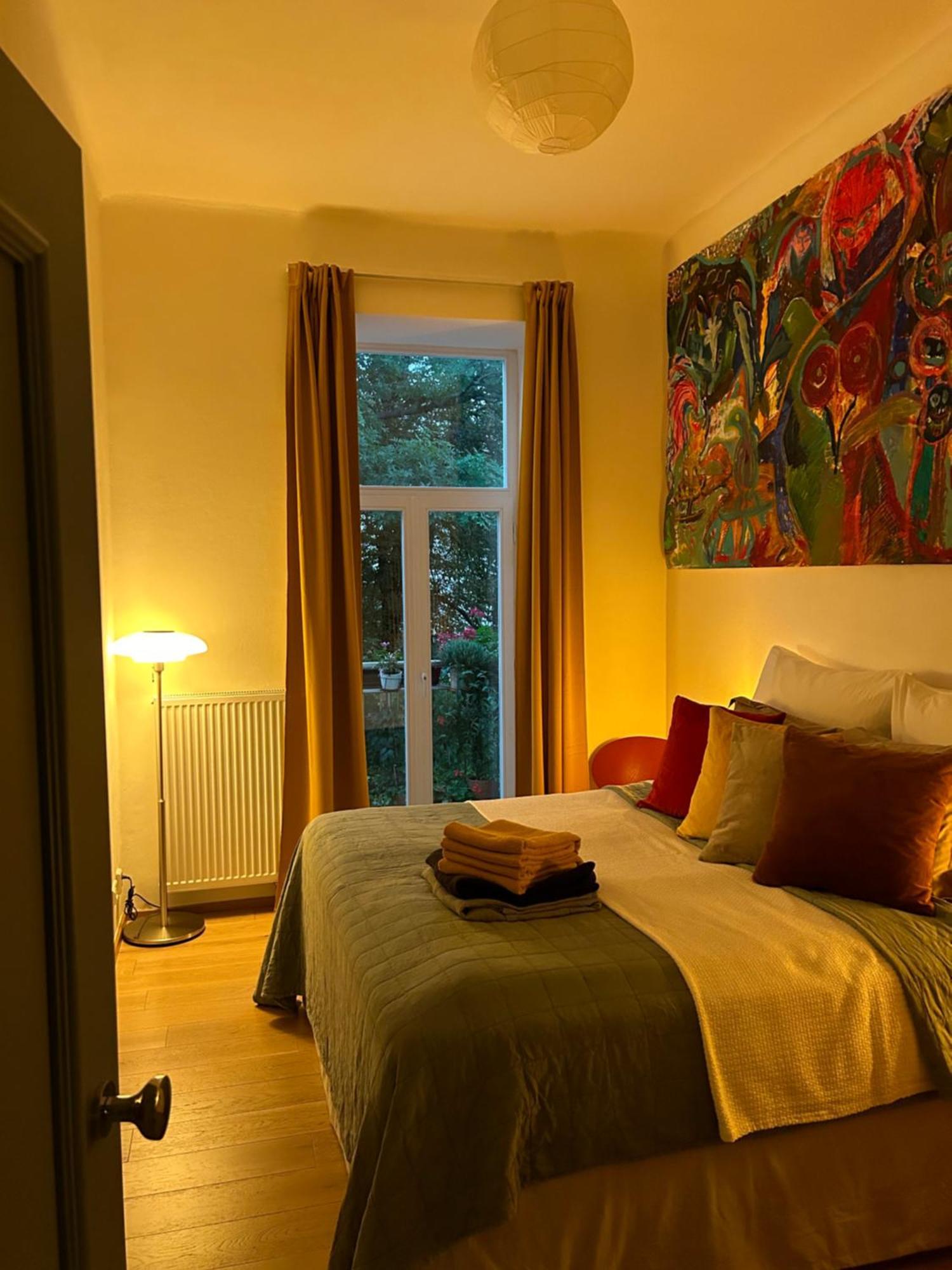Green Balcony & King Size Bed Praga Zewnętrze zdjęcie